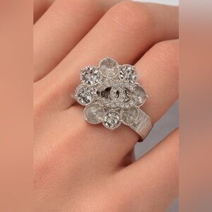 CHANEL Silver Cluster Ring with Faceted Stones and Textured Band|Cocktail Ring